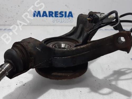 Used Right front steering knuckle PEUGEOT 3008 I MPV (0U_) 1.6 THP (150 hp) 31529493
