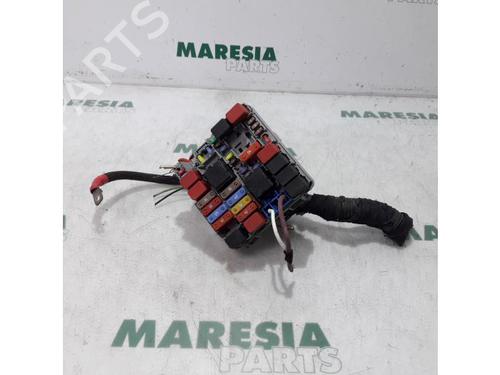 Used Fuse box FIAT PUNTO EVO (199_) 1.3 D Multijet (84 hp) 31449187