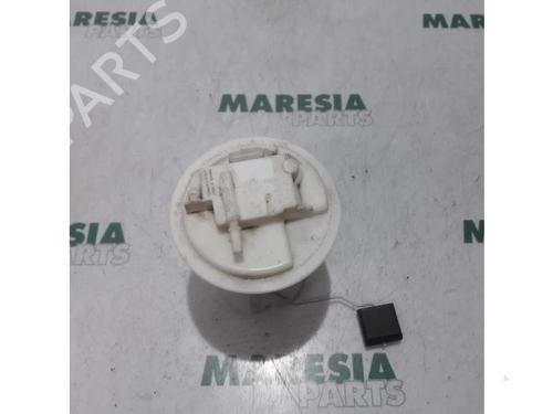 Bränslepump CITROËN C4 Grand Picasso I (UA_) 1.8 i 16V (125 hp) 31416955