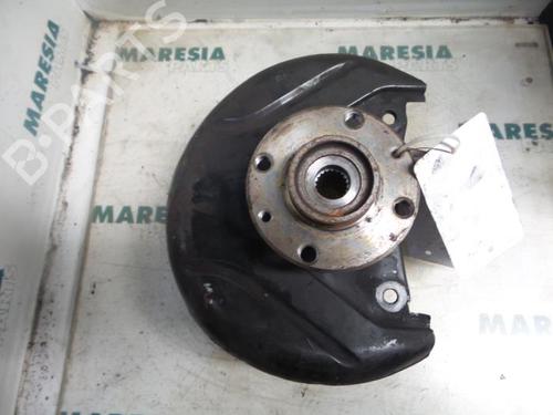 Used Right front steering knuckle FIAT PANDA (141_) 1100 (54 hp) 31524488