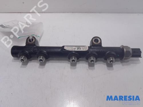 Used Injection rail CITROËN DS3 (SA_) 1.4 HDi 70 (SA8HP4) (68 hp) 31470874