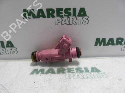 Used Injector FIAT PUNTO (188_) 1.4 (95 hp) 31532416