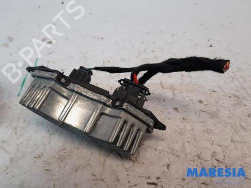 Used Electronic sensor FIAT PUNTO (199_) 0.9 (101 hp) 31406542