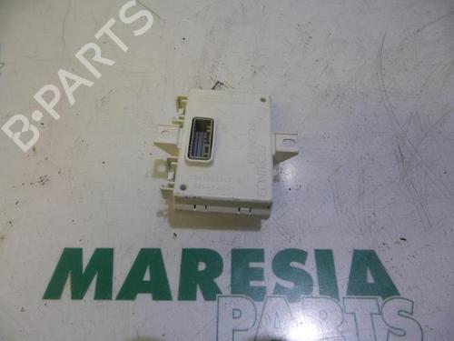 Used Electronic module RENAULT CLIO III (BR0/1, CR0/1) 1.5 dCi (88 hp) 31450674