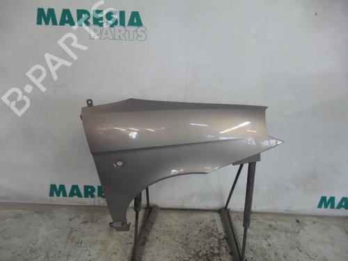 Used Right front fenders LANCIA YPSILON (843_) 1.4 16V (843.AXC11, 843.AXC1B, 843.AXC1A) (95 hp) 31479874