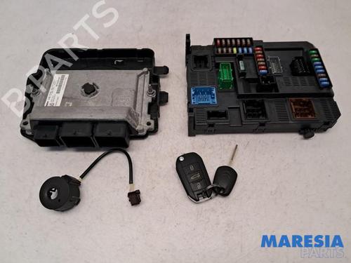 Used Engine control unit (ECU) CITROËN C4 CACTUS 1.2 VTi 82 (82 hp) 31478558