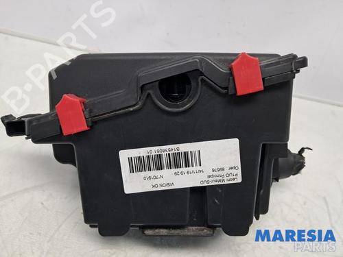 Used Fuse box OPEL GRANDLAND / GRANDLAND X (A18, P1UO) 1.2 (75) (131 hp) 31425404