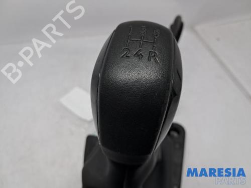 Gear lever PEUGEOT 208 I (CA_, CC_) 1.2 VTI 82 | BP31402831M90 