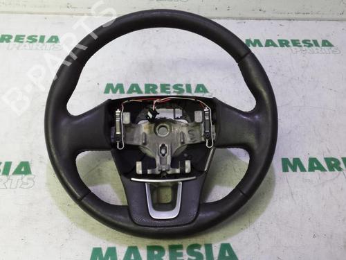 Used Steering wheel RENAULT LAGUNA III Grandtour (KT0/1) 1.5 dCi (KT0A, KT0R, KT02) (110 hp) 31468741