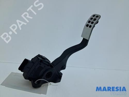 Used Pedal Pedal 37875510 37875510