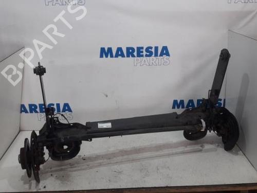 Used Rear axle OPEL VIVARO B Van (X82) 1.6 CDTI (05) (120 hp) 31395706