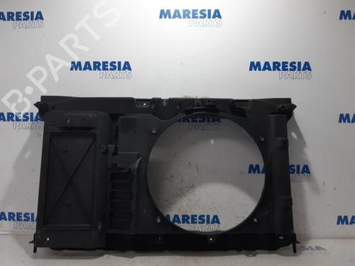 Frontplade/Frontkurv Frontplade/Frontkurv PEUGEOT 5008 (0U_, 0E_) 1.6 16V (120 hp) 31439445 31439445