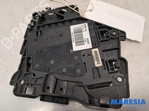 Fuse box CITROËN C3 II (SC_) 1.6 HDi | BP31439631E1