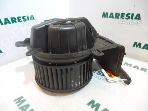 Used Heater blower motor RENAULT GRAND SCÉNIC II (JM0/1_) 1.5 dCi (JM02, JM13) (101 hp) 31453169