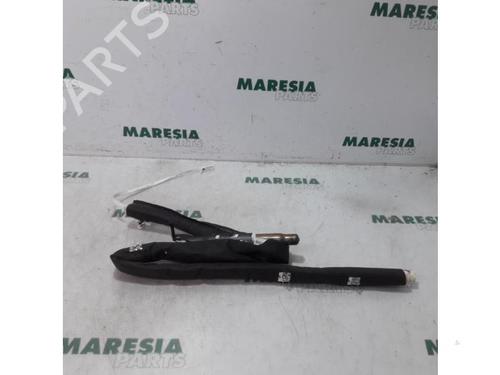 Used Right curtain airbag Right curtain airbag RENAULT MEGANE III Grandtour (KZ0/1) 1.5 dCi (KZ0C, KZ1A) (90 hp) 31418806 31418806