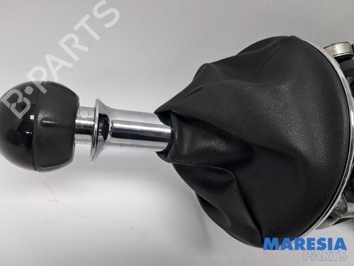 Gear lever FIAT 500 (312_) 1.2 (312AXA1A) | BP31482105M90