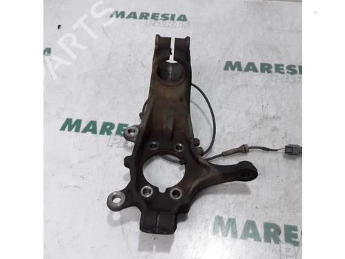 Right front steering knuckle RENAULT KADJAR (HA_, HL_) 1.2 TCe 130 (HLMR) | BP31520108M26