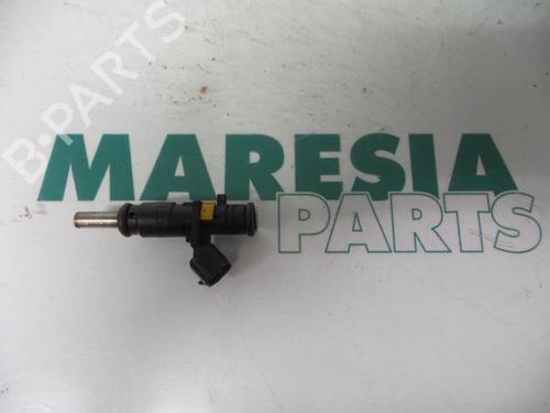 Used Injector PEUGEOT 308 I (4A_, 4C_) 1.6 16V (120 hp) 31524832
