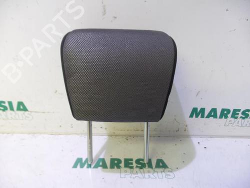 Used Headrest FIAT GRANDE PUNTO (199_) 1.4 (199AXB11, 199AXB1A, 199BXB1A, 199AXL1A) (77 hp) 31493794