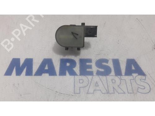 Used Headlight adjuster motor PEUGEOT 508 SW I (8E_) 2.0 HDi RXH Hybrid4 (200 hp) 31536623