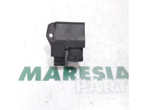 electronic-sensor-peugeot-207-wa_-wc_-2006-2007-2008-2009-2010-2011-2012-2013-2014-2015-31494122 main image