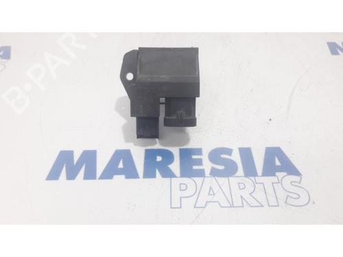 Used Electronic sensor PEUGEOT 207 CC (WD_) 1.6 16V (120 hp) 31504256