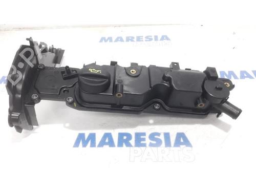 Used Valve cover CITROËN C3 II (SC_) 1.6 HDi (92 hp) 31479507