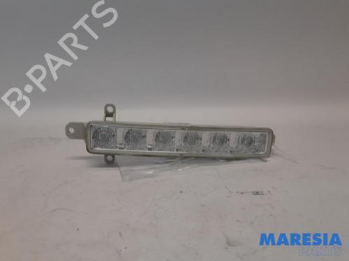 Used Right daytime light PEUGEOT 308 SW II (LC_, LJ_, LR_, LX_, L4_) 1.6 BlueHDi 120 (120 hp) 31536263