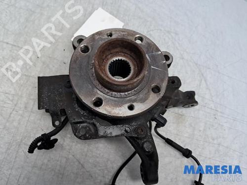 Venstre Styrespindel Lejehus RENAULT CAPTUR I (J5_, H5_) 1.2 TCe 120 (120 hp) 33054878