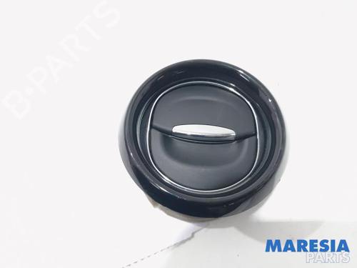 Luftventilen RENAULT CAPTUR I (J5_, H5_) 0.9 TCe 90 (90 hp) 31519288