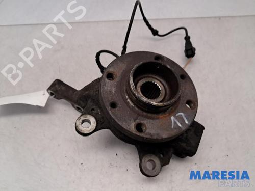 Used Left front steering knuckle Left front steering knuckle RENAULT CLIO III Grandtour (KR0/1_) 1.2 16V (KR0P) (101 hp) 31401324 31401324