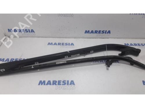 Venstre side skydedør PEUGEOT 1007 (KM_) 1.4 HDi | BP31479533C74 