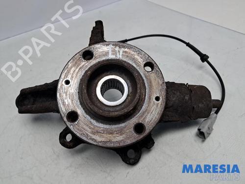 Used Left front steering knuckle PEUGEOT PARTNER Tepee 1.6 VTi (120 hp) 31483666
