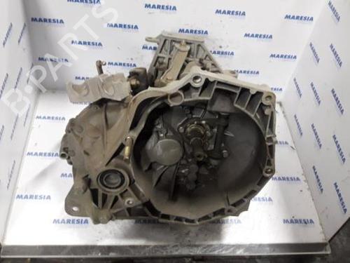 Used Gearbox FIAT PUNTO (188_) 1.3 JTD 16V (70 hp) 31517587