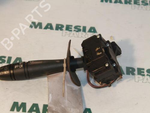 Used Steering column stalk RENAULT MEGANE I Coach (DA0/1_) 1.6 e (DA0F) (90 hp) 31459901