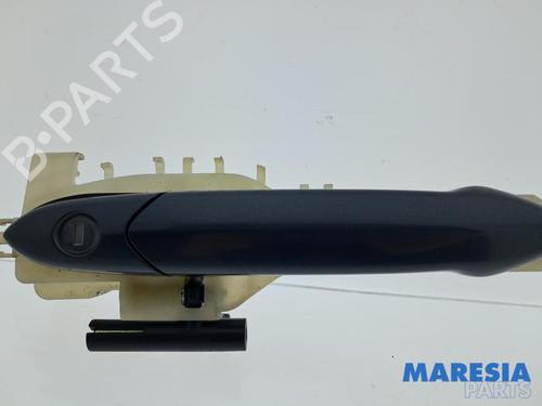 Used Front left exterior door handle Front left exterior door handle OPEL KARL (C16) 1.0 (75 hp) 33964361 33964361