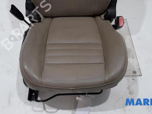 Right front seat RENAULT SCÉNIC III (JZ0/1_) 2.0 16V (JZ0G, JZ0P, JZ1E, JZ1P) | BP31470307C16