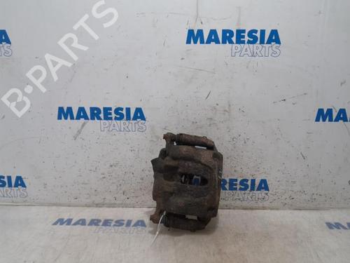 Used Left front brake caliper RENAULT TRAFIC II Van (FL) 2.5 dCi 135 (FL0D) (135 hp) 31421506