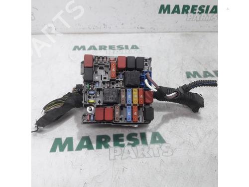 Fuse box FIAT PUNTO EVO (199_) 1.3 D Multijet | BP31398938E1