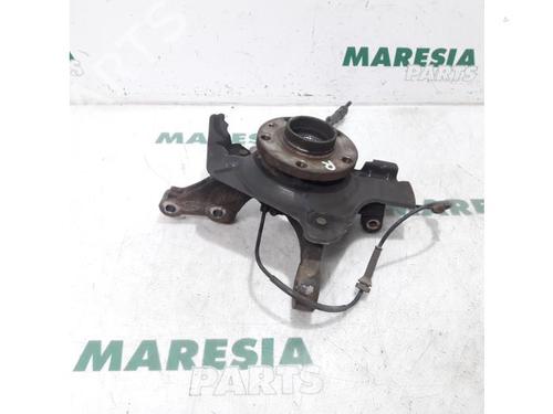 Used Right front steering knuckle FIAT DOBLO Cargo (263_) 1.6 D Multijet (263WXD1B, 263WXR1B, 263WXX1B, 263ZXD1B,... (105 hp) 31492722