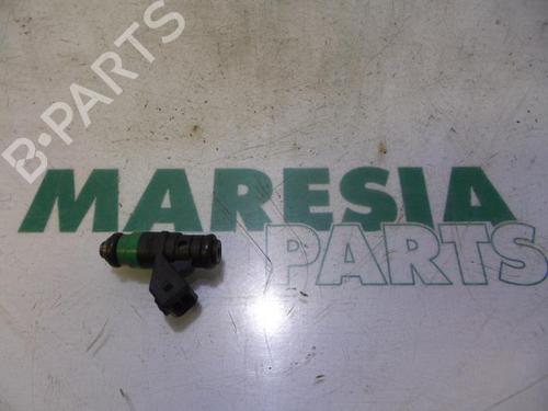 Inyector RENAULT ESPACE IV (JK0/1_) 2.0 (JK09) (136 hp) 31513584