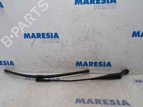 front-windshield-wiper-arm-peugeot-207-wa_-wc_-2006-2007-2008-2009-2010-2011-2012-2013-2014-2015-31524942 main image