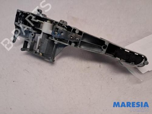 Front right exterior door handle PEUGEOT 308 I (4A_, 4C_) 1.6 16V | BP31453377C129