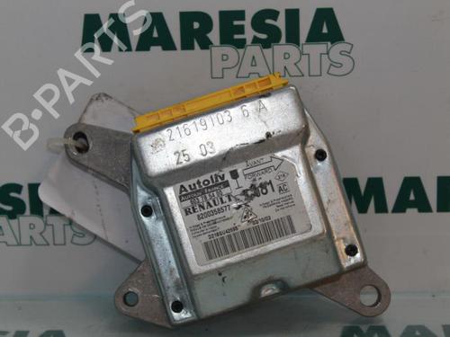Used ECU airbags RENAULT ESPACE IV (JK0/1_) 2.0 Turbo (JK0A, JK0B, JK0N) (163 hp) 31465837