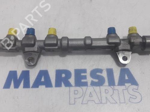 Used Injection rail OPEL COMBO Box Body/MPV (X12) 1.3 CDTI (B05) (95 hp) 31431779
