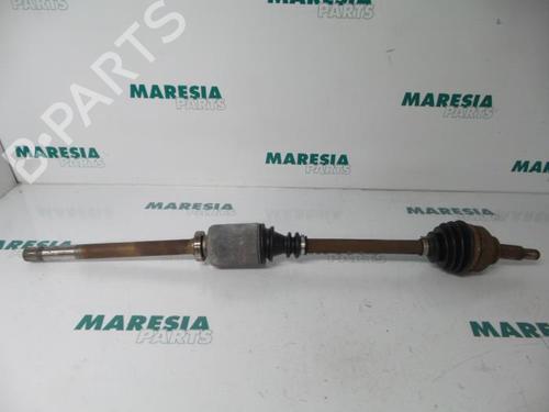 Used Right front driveshaft RENAULT TRAFIC II Van (FL) 1.9 dCi 100 (FL0C, FL0K, FL0B) (101 hp) 31422121