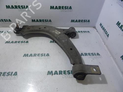 Used Left front suspension arm PEUGEOT PARTNER MPV (5_, G_) 1.8 (90 hp) 31527991