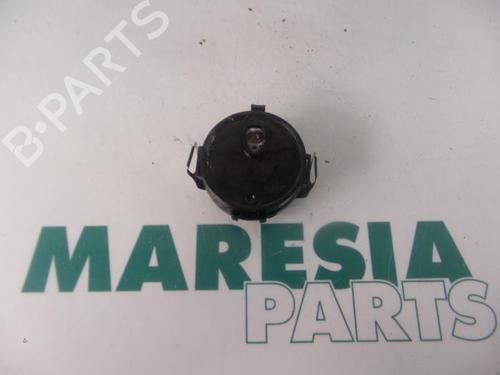 Used Electronic sensor RENAULT MEGANE II Estate (KM0/1_) 1.9 dCi (KMRG, KM1G, KM0G, KM2C) (120 hp) 31499800