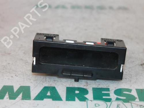 electronic-module-renault-clio-ii-bb_-cb_-1998-1999-2000-2001-2002-2003-2004-2005-2006-2007-2008-2009-2010-2011-2012-2013-2014-2015-2016-31467918 main image