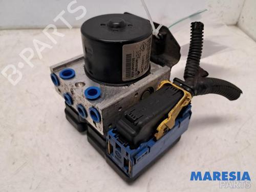 ABS pump RENAULT TWINGO II (CN0_) 1.2 (CN0D) | BP31414335M43